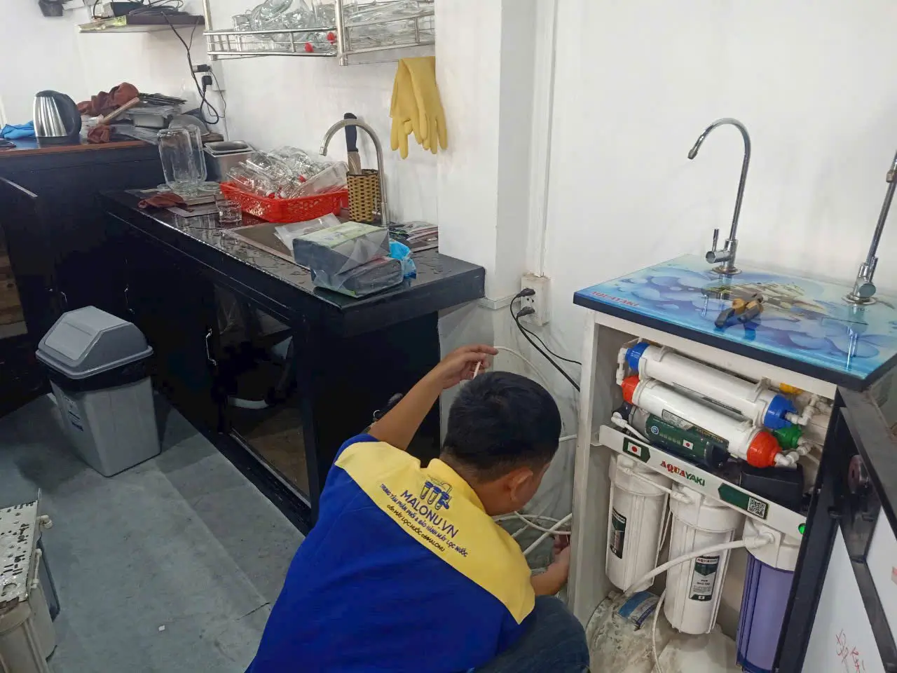 Thay lõi lọc nước 58 Cà Phê Trung Nguyên