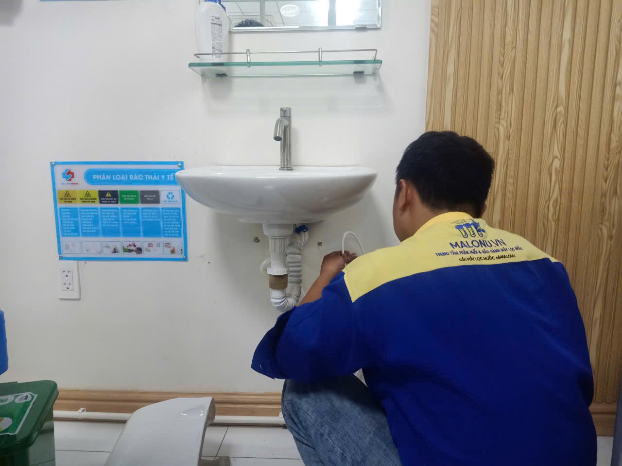 Thay Lõi Lọc AO Smith Định Kỳ Bảo Vệ Sức Khỏe Vàng 2 IMG 3260