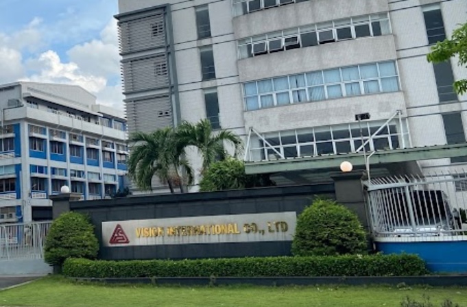Thay lõi lọc nước 80 CTY TNHH Vision International